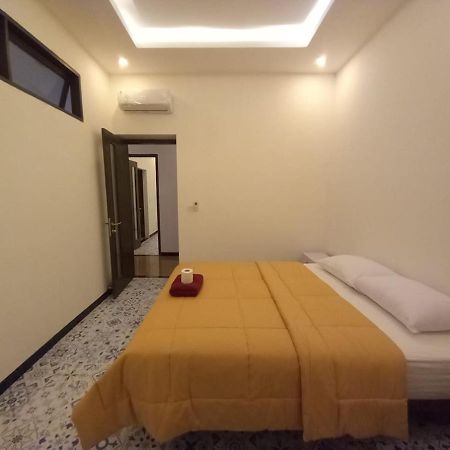 Rumah Wj Rooms And Suites 乌鲁瓦图 外观 照片