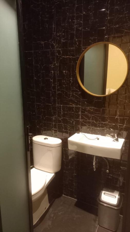 Rumah Wj Rooms And Suites 乌鲁瓦图 外观 照片