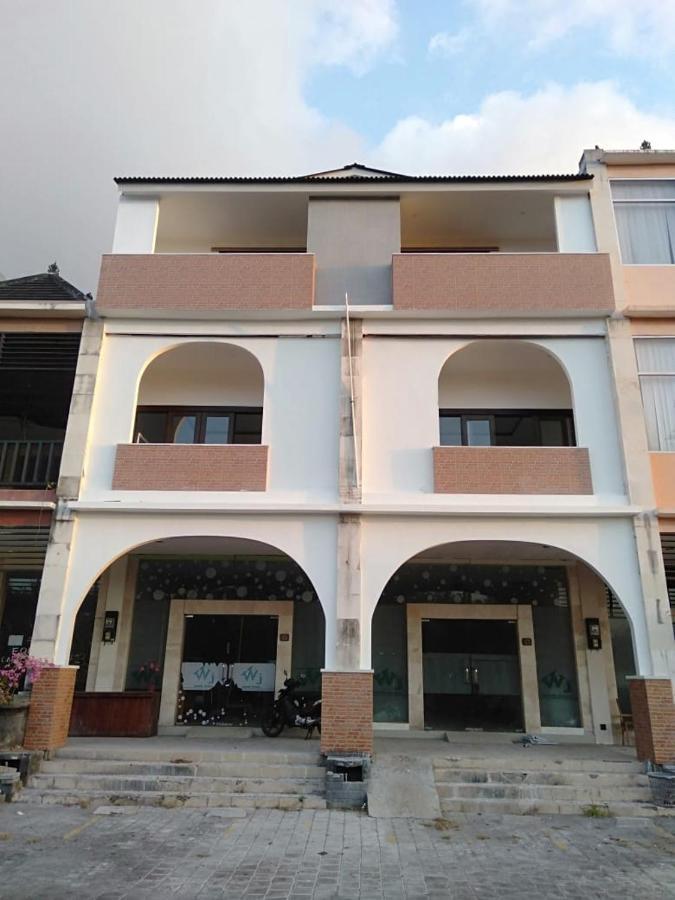 Rumah Wj Rooms And Suites 乌鲁瓦图 外观 照片